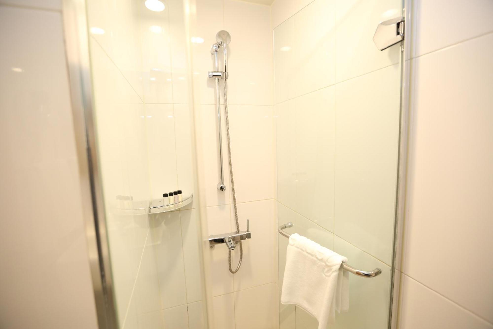 Superior Double Room,1284077383:JPEG